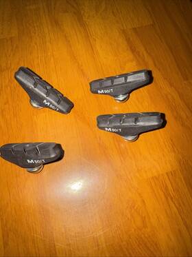 Y8bc98100 Shimano Set Of 4 Brake Shoes Br-m50t Sora 105