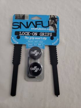 Snafu 768661550400 Brand Lock On Grips For Bmx And Mountain Bikes Black Missing