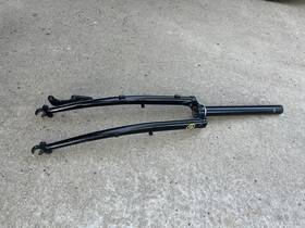 22999 Soma Lugged Cx Disc Fork 700c 1-1/8 Inch - 273mm Steerer