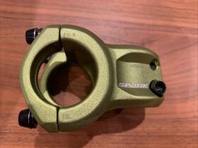 4s-036-3133-1010-am Spank Spoon 318 Stem - 33mm Length 31.8mm Clamp Green Aluminum