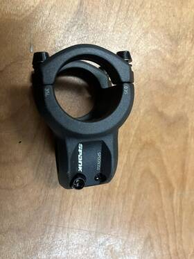 4s-036-3535-1010-am Spank Spoon 350 Stem 35mm Clamp /-0 Rise Black Aluminum Mounatin Bike