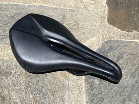 27116-1803 Specialized Power Comp Saddle Black 143mm