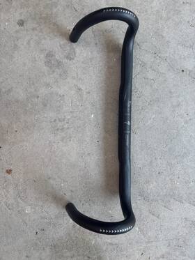 Specialized 719676663333 Expert Alloy Shallow Bend Handlebars Black/charcoal 31.8mm 44cm