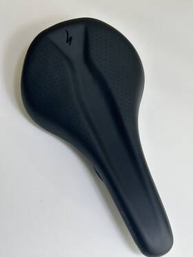 Specialized 888818580644 Body Geometry Bridge Sport Saddle 143mm Great Condition - B10