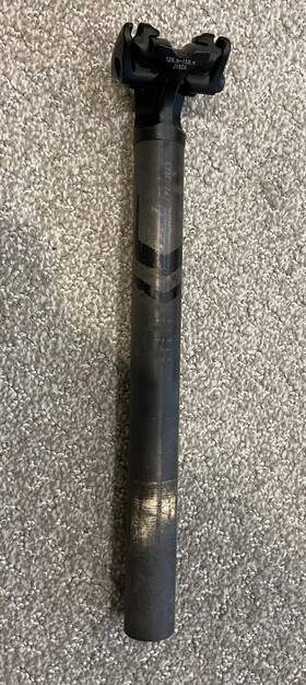 J15c4 Specialized Carbon Seatpost 27.2 X 300mm