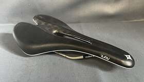 Ruby-143 Specialized Ruby Road Saddle 143mm Hollow Ti Rails Carbon Reinforced Black 226g