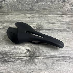 Vl-1818 Specialized Body Geometry Toupe Expert 143mm Bike Seat Hollow Titanium