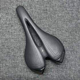 Vl-2149 Specialized Body Geometry Saddle 143mm Nice Used Condition