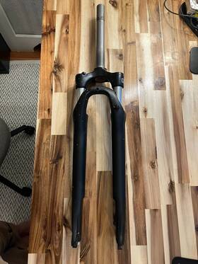 Sf19-nex-e25-ds-hlo Sr Suntour Fork Nex-e25 Hlo Ds 700c Disc Suspension 1-1/8in Qr 63mm Travel