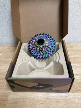 00.2418.142.005 Sram Red Axs Xg-1290 Cassette 12-speed Rainbow E1 10-30t