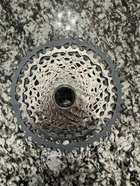 00.2418.157.000 Sram Rival Xplr Xg-1351 Cassette - 13-speed 10-46t For Xdr Driver Silver E1