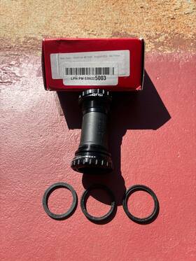 Sram 006418017000 Dub Bb30 Bottom Bracket 68/73 Mm