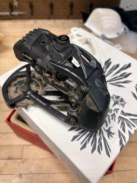 Sram 007518151000 Gx Eagle Axs Wireless 12-speed Rear Derailleur