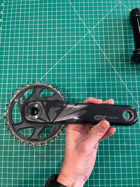1047982 Sram Gx Eagle Carbon Boost Crankset - 170mm 12-speed 32t Dub Spindle 52mm Cl