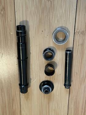 11.1918.002.013 Sram Rear Hub Quick Release Qr Endcap Axle X0/roam/rail/rise Mountain Bike 135mm