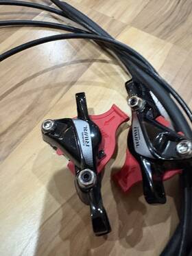 11.5018.041.000 Sram Rival 22/rival 1 Hrd Disc Brake Caliper Assembly - Flat Mount Front/rear