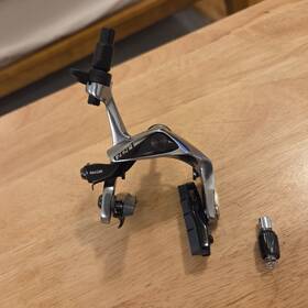 Sram 710845822889 Red Axs Front Road Brake Caliper With Aerodesign Carbon Rim Compatibility