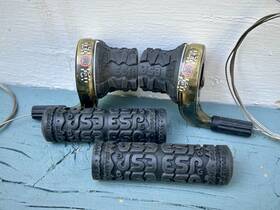 900-81 Sram Grip Shift Esp 900 8 Speed Gripshift Vintage Mtb Mountain Bike Shifter Set