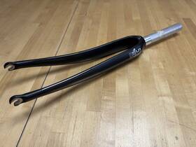 X-f03 State Bicycle Black Carbon Fiber Fork Threadless 700c 1 1/8 Inch 173mm Fixed Gear