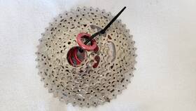 11-46t Sunrace 710944252453 Cassette - 11 Speed Silver And Red 7875