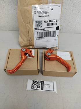 Zh-bk-000001-ora-efb-0129 Tarazon 2x Orange Pairs Bicycle Brake Lever Billet Aluminum For Shimano Deore Xt M8000