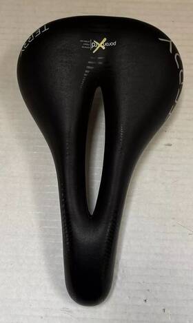 210414-aq Terry Womens Butterfly Century Bike Saddle Seat Comfortable Center Cutaway