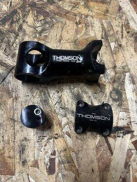 20935 Thomson Elite Missing Hardware90mm X 5 Degree 25.4 Clamp 1 1/8 Threadless Stem