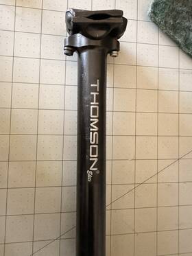 21829 Thomson Elite Aluminum Seatpost Black Universal Bicycle 21829. 27.5mm