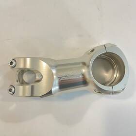 Sm-e163-sl Thomson Elite X4 Mountain Stem 80mm /- 10 Degree 31.8 1-1/8 Inch Threadless Silver
