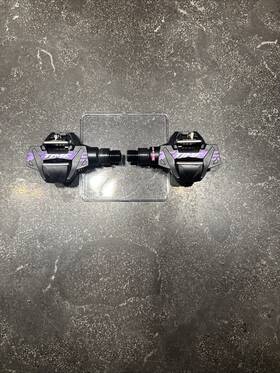 00.6718.035.001 Time Atac Xc 6 Pedals - Dual Sided Clipless Composite 9/16 Inch Black/purple B1