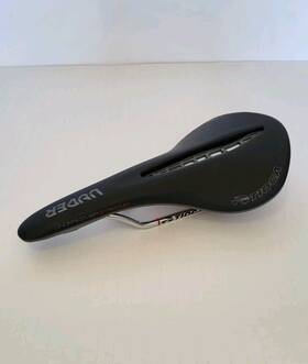 R9za3990 Tioga Undercover Stratum Saddle Hollow Crmo Rails Black