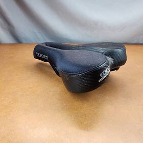 4038b66 Trek Oasis Contoured Relief Zone Bicycle Bike Seat