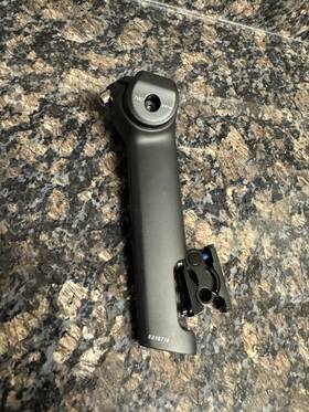5316715 Trek Madone Gen 8 Seatpost 150mm Length 0mm Lightly Used