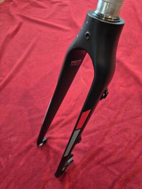 700c-50 Trek / Bontrager Hcm Carbon Fiber Rigid Road Fork