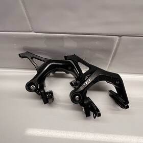 R979 Trp Eq Magnesium Road Bike Brake Calipers 250g Missing Adjusters
