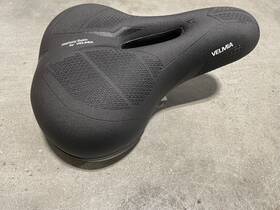 9235866-1 Velmia City Bike Seat Saddle Made Of Comfy Memory Foam Bicycle With Cover