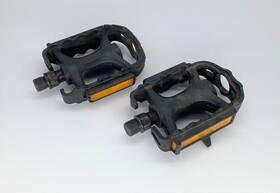Vp-893 Vp Components 41809 Resin Atb Pedal 9/16 Inch With Reflectors From 1990s