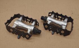 K218 Wellgo Vintage Mountain Bike Pedals Pair Pedal 9/16 Inch Alloy Steel