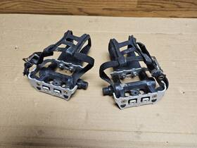 Lu-982 Wellgo Early 2000s Platform Pedals 9/16 Inch Mountain Bmx Bike With Toe Cages