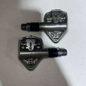 Rc-703 Wellgo Single Side Clipless Bicycle Pedals 9/16 X 20 Tpi
