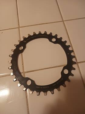 10432-b Wolf Tooth 104 Bcd Chainring - 32t 4-bolt Black