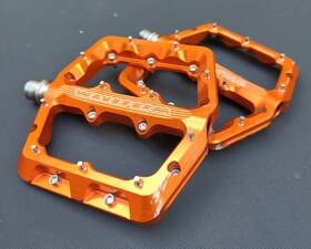 Wolf Tooth Components 810006806809 Waveform Platform Pedal Large - Orange