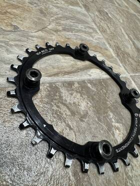 Oval10432-b Wolf Tooth Oval 104 Bcd Chainrings