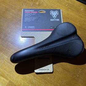 W065-0594 Wtb Rocket Medium Steel Black Saddle Cromoly 100-140mm Sit Bone Range Thick