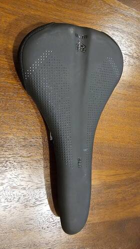 W065-0602 Wtb Sl8 Saddle Chromoly Black Medium 142mm Width Seat 266g Thin Padding