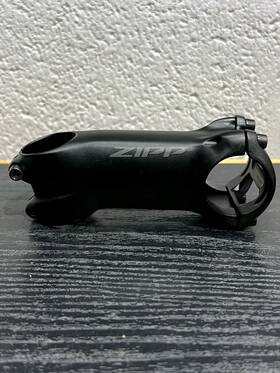 00.6518.040.002 Zipp Service Course Sl Stem 90mm 31.8 Clamp /-17 1 1/8 In Matte Blk B2 Aluminum