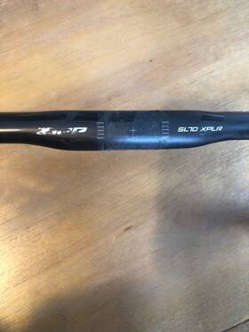 00.6618.216.007 Zipp Sl 70 Xplr Drop Handlebar - Carbon 31.8mm 44cm Matte Black