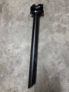 00.6818.049.002 Zipp Service Course Seatpost - 27.2mm Diameter 350mm Length Zero Offset Black