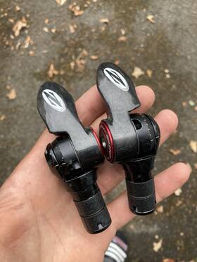 00.7015.130.000 Zipp Vuka R2c Bar End Tt Shifters 10 Speed