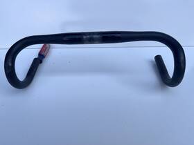 Sl-88 Zipp Service Course Drop Handlebar 42cm C-c 31.8mm Clamp Black Alloy G25